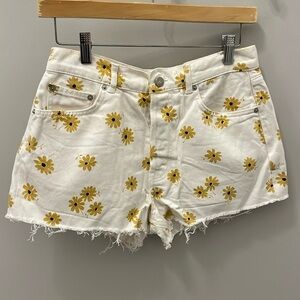 Reformation Daisy Jean Shorts High Rise Dazed White Size 27 Raw Edges